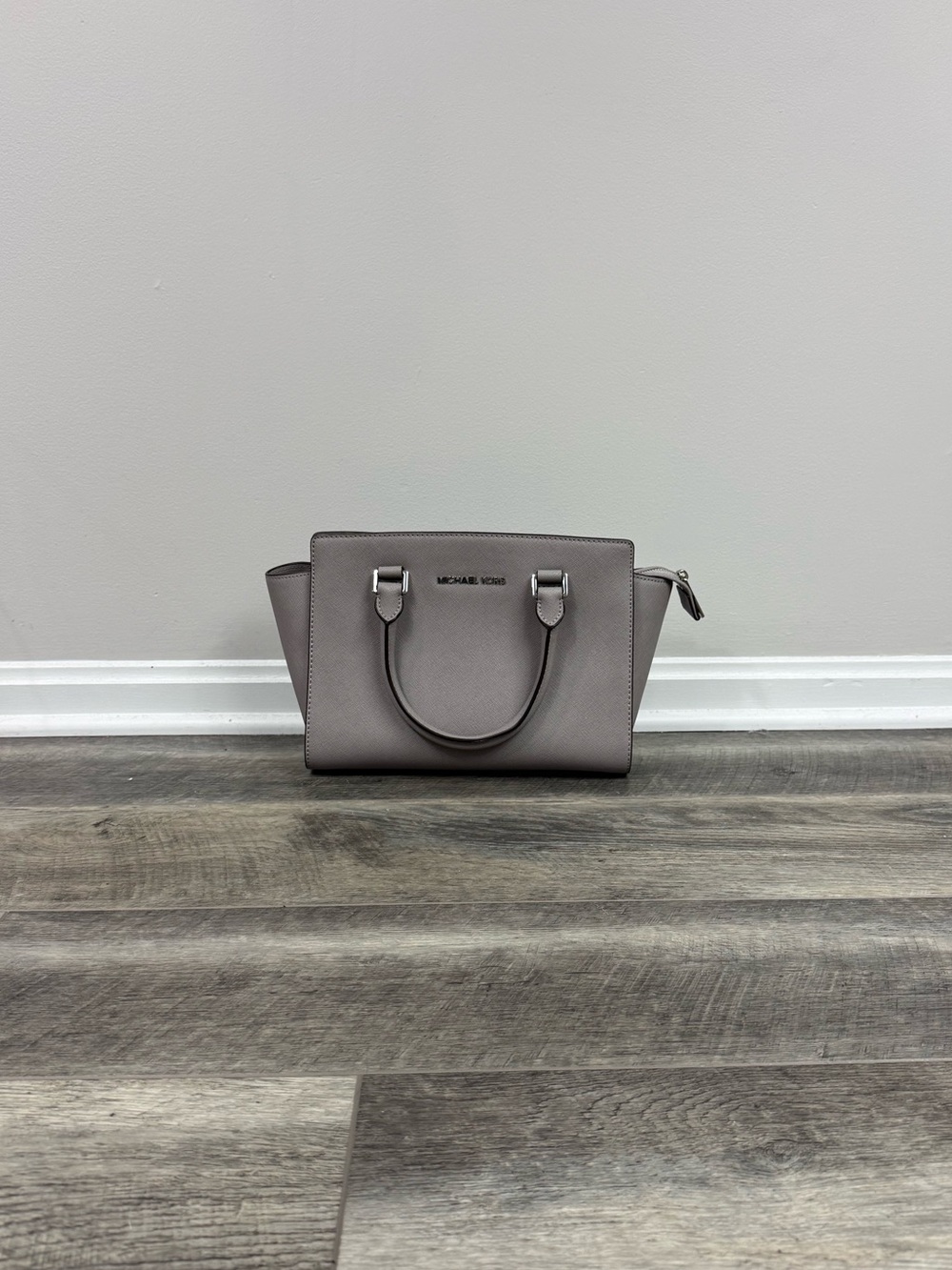 Michael Kors Grey Crossbody Purse